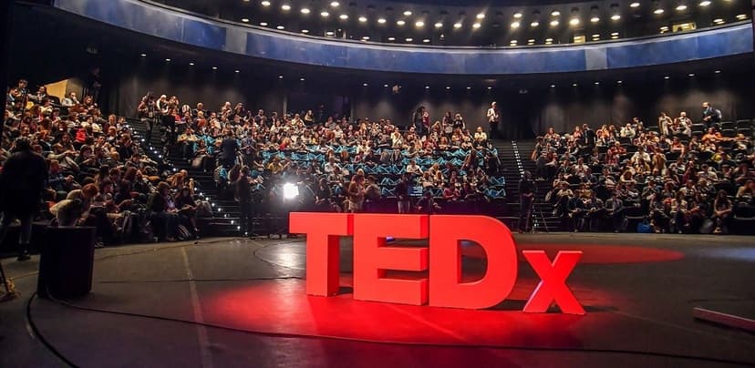 كيف تحضر لإلقاء محاضرة TEDx مؤثرة